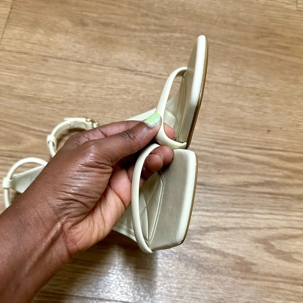 ZARA Beige Sandals - Picture 9 of 11